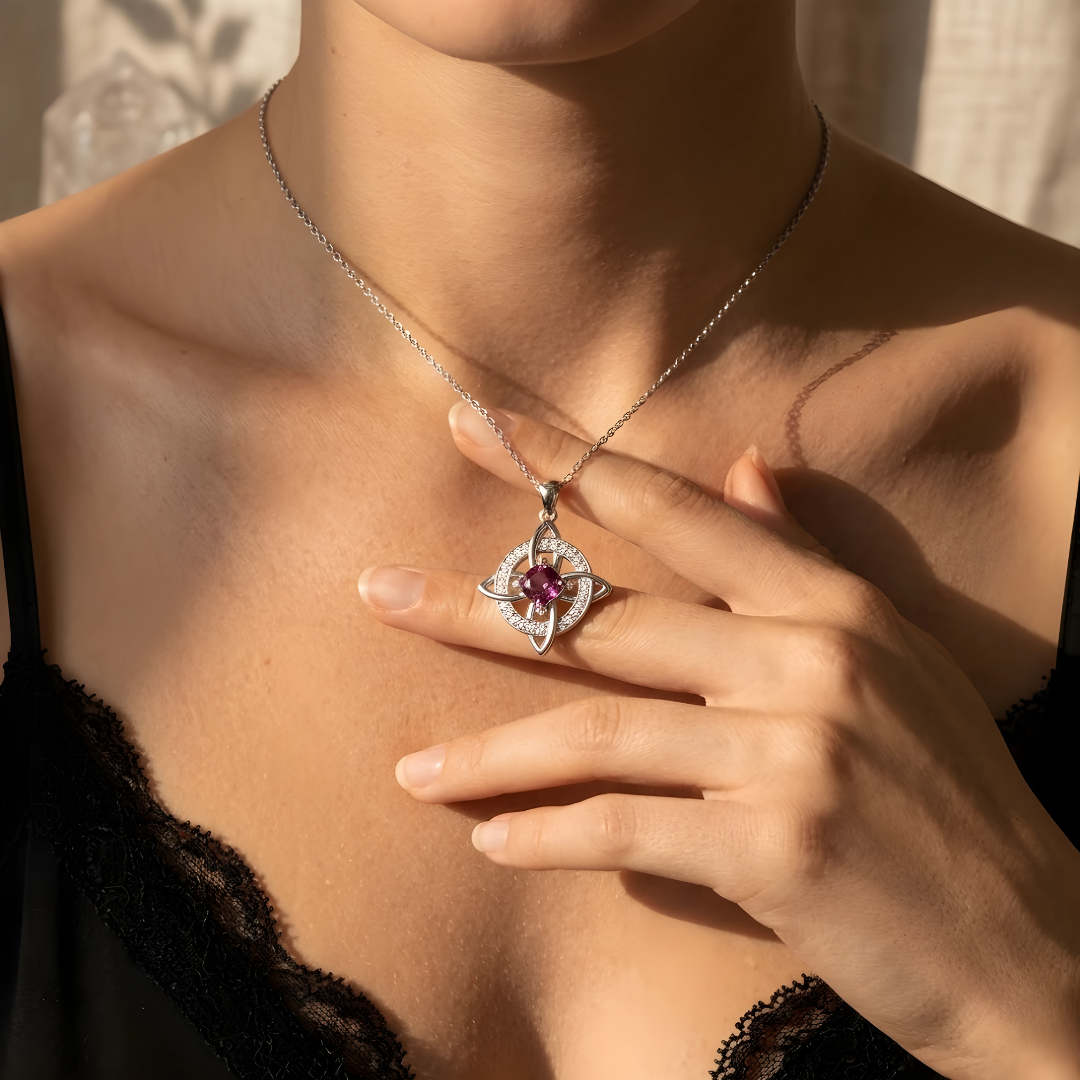 Védelmező boszorkánycsomó nyaklánc