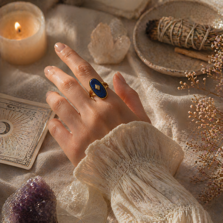 Amulett gyűrű – Lápisz lazuli