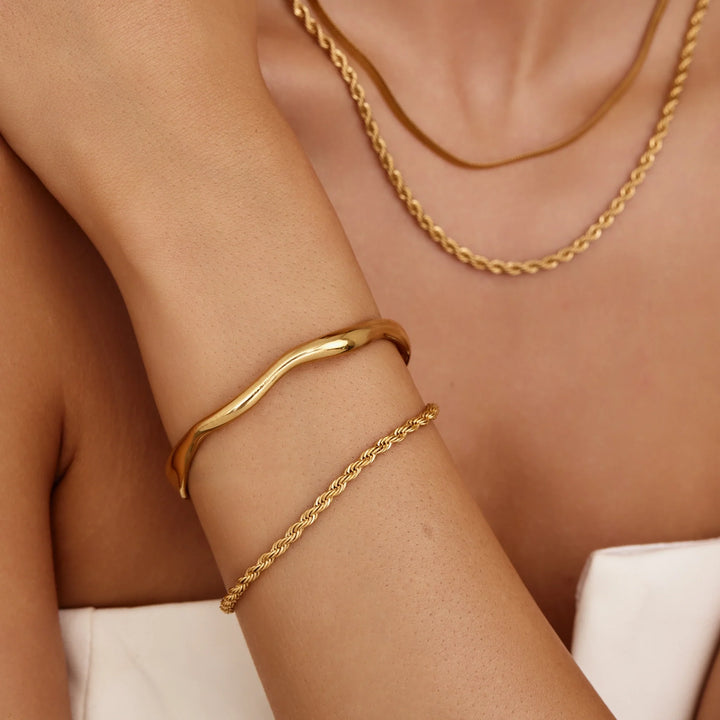 Drift Cuff karkötő