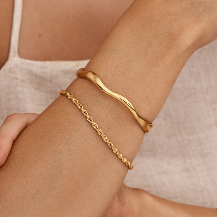 Drift Cuff karkötő