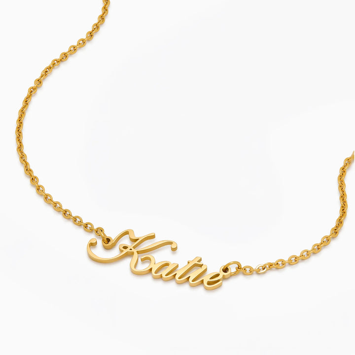 Olivia Signature Name Nyaklánc