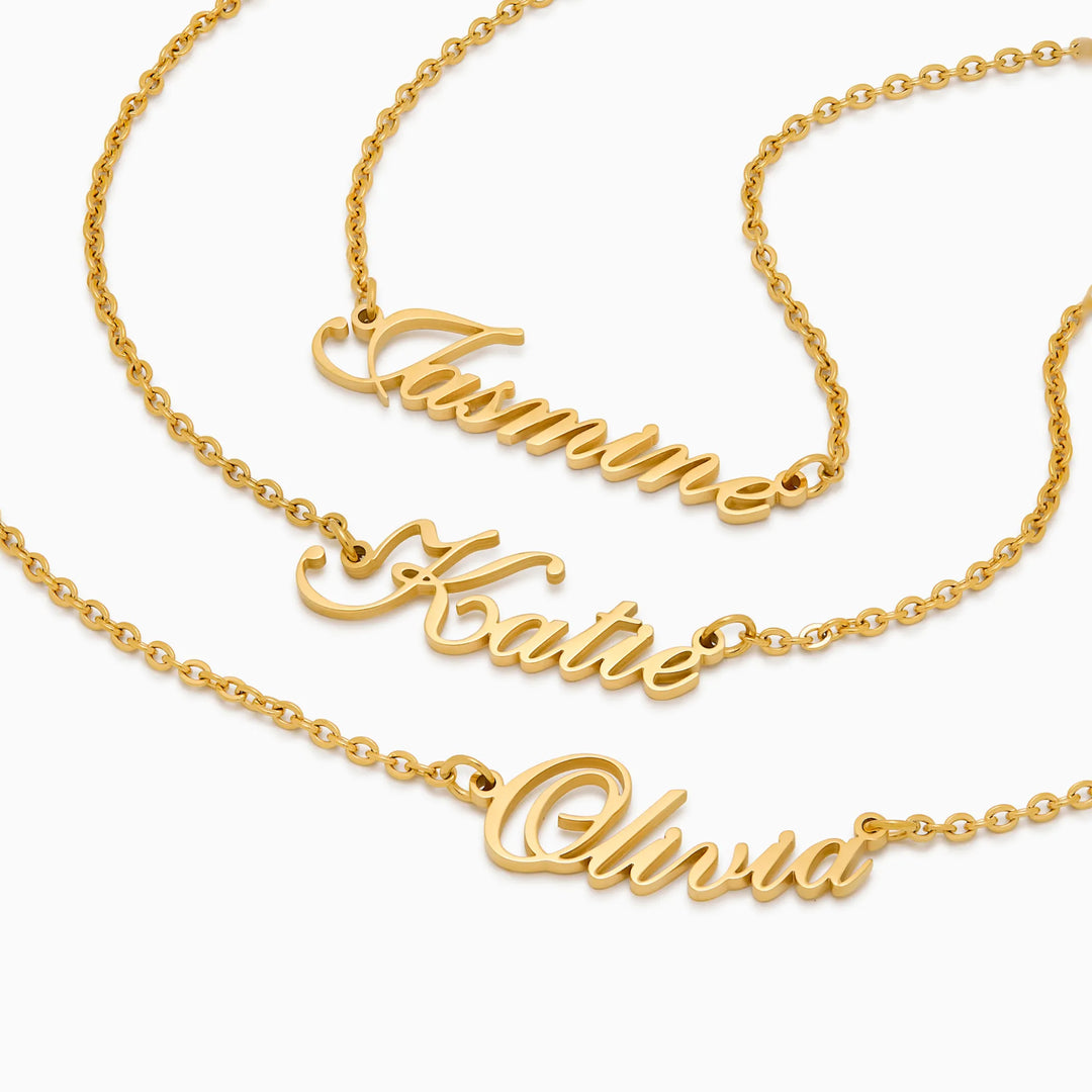Olivia Signature Name Nyaklánc