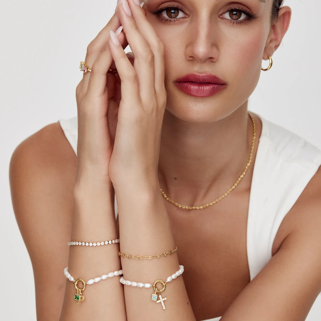 Pearl Birthstone Cross Charm karkötő