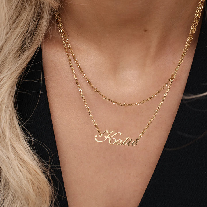 Olivia Signature Name Nyaklánc