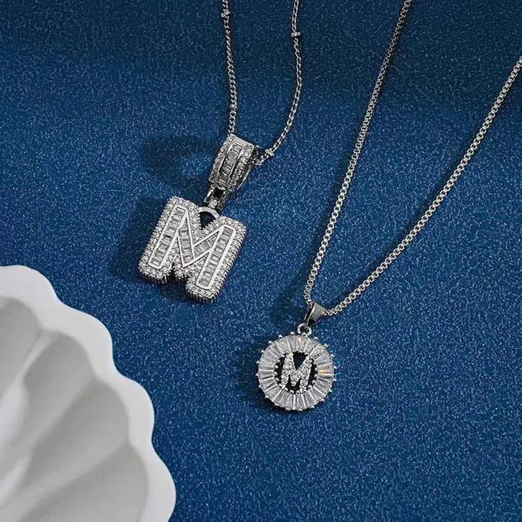 Monogramos nyakláncszett