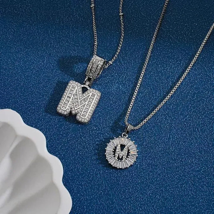 Monogramos nyakláncszett