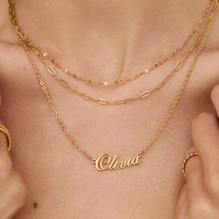 Olivia Signature Name Nyaklánc